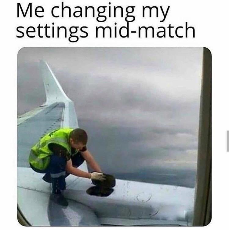 Changing settings mid-match airplane meme Overwatch
