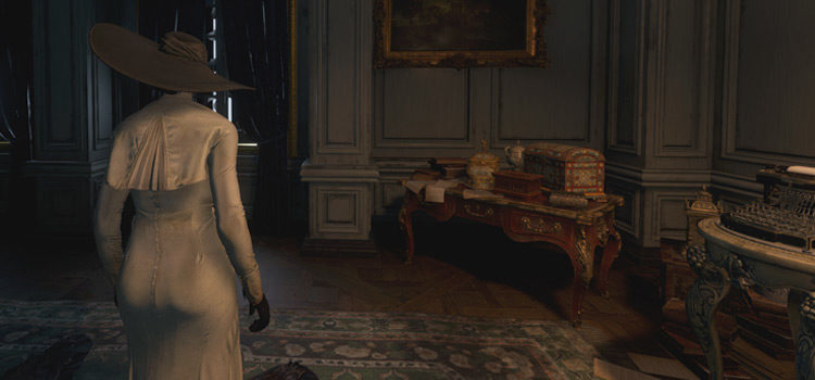 Playing as Alcina Dimitrescu in Resident Evil Village (Modded)