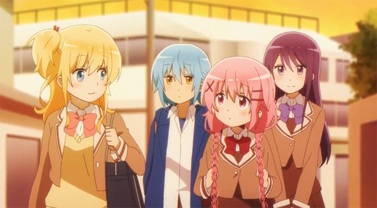 Kaoruko Moeta with her friends - Comic Girls Anime